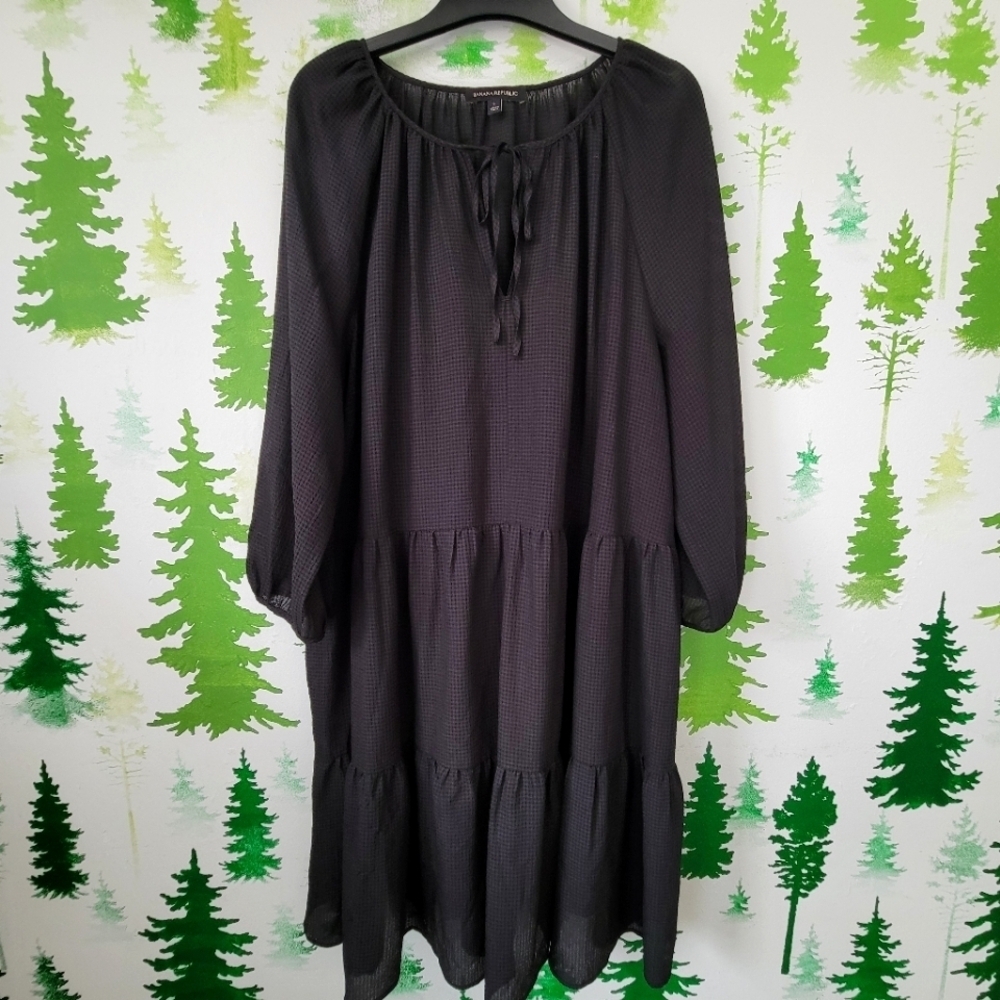 Banana Republic Seersucker Tiered Swing Dress.